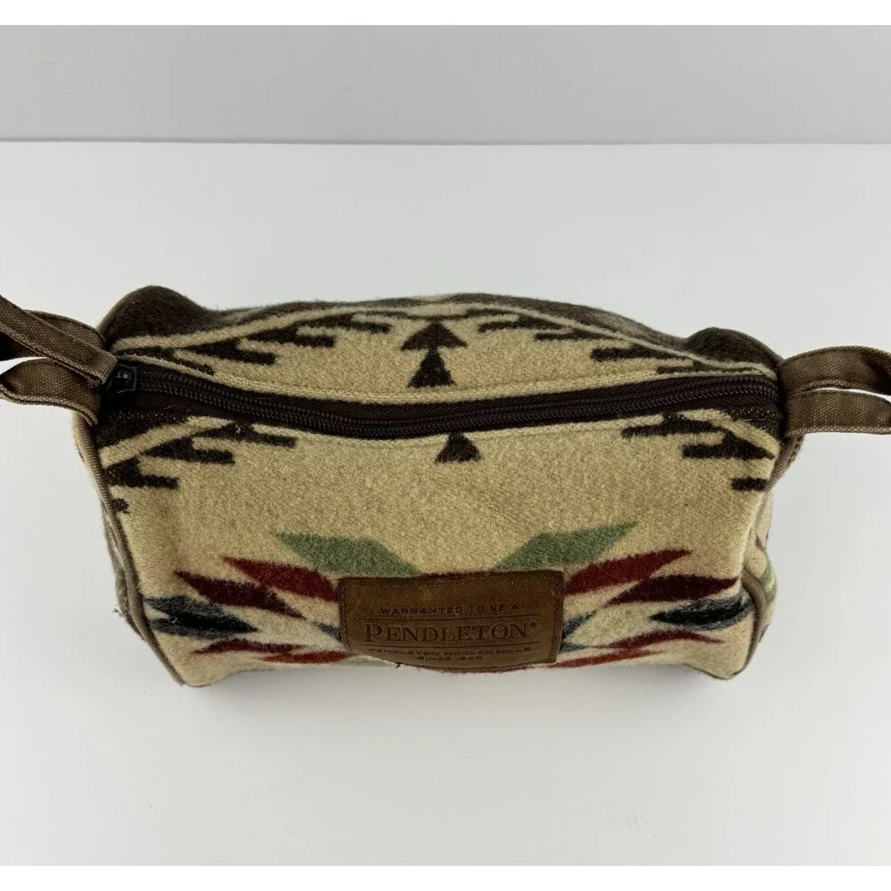 Pendleton Travel Kit Cosmetic Bag Aztec Southwestern Wool Tan Brown